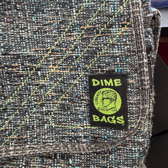 Dime Life Green Crossbody Bag - Picture 3 of 3